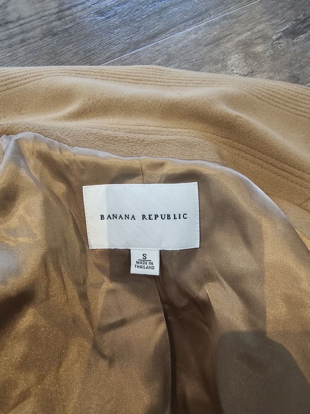 Banana Republic Tan Wool Trench Coat - Picture 6 of 6